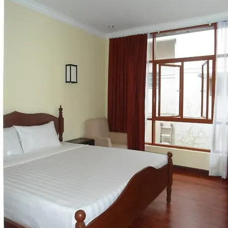 Amber House-3