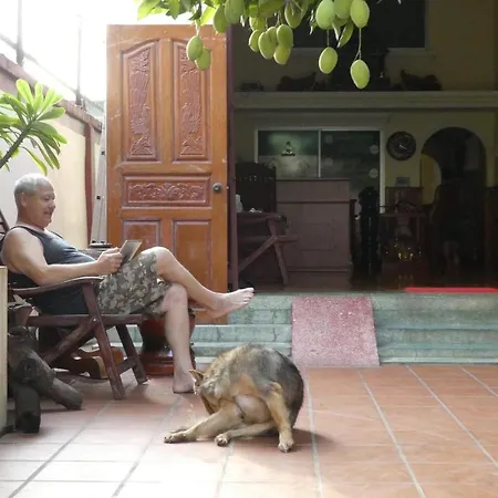 139 Guest House-2